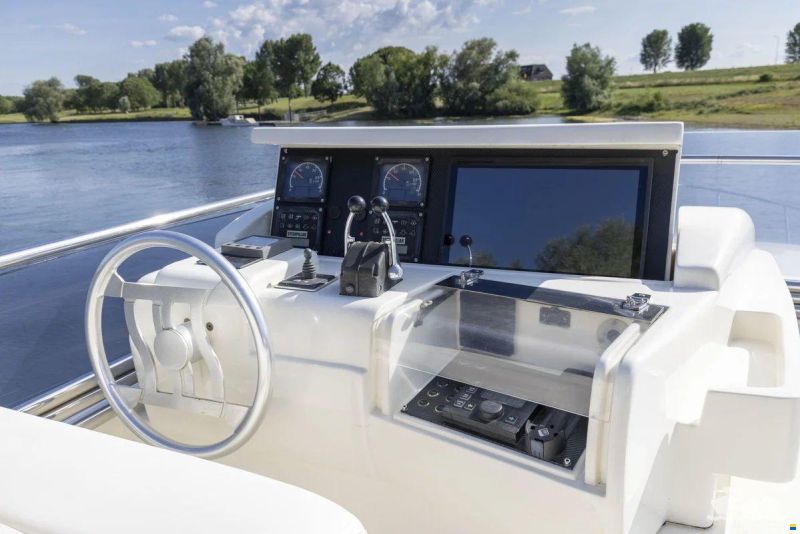 Ferretti 53 Fly