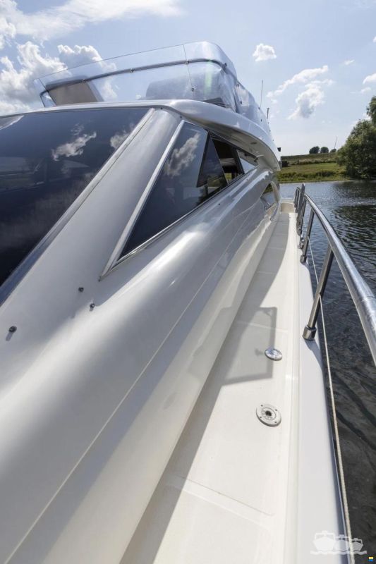 Ferretti 53 Fly
