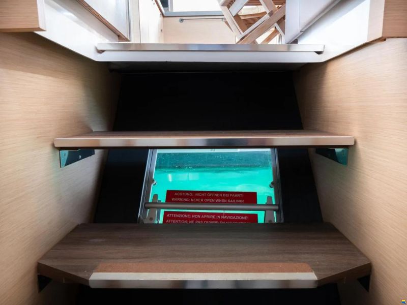 Fountaine Pajot Lucia 40