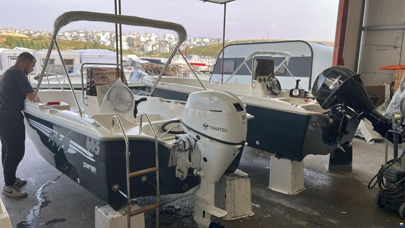 Safter Marine Safter 465 Fiber Boat