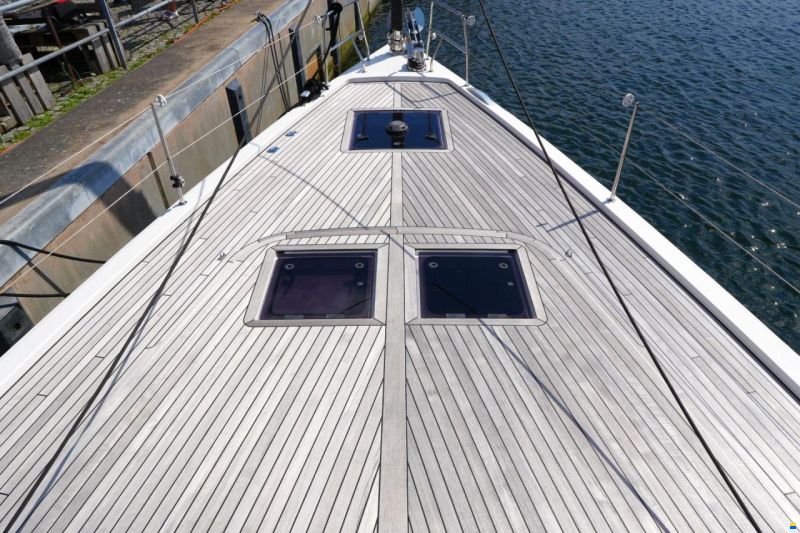 Bavaria Cruiser 57 Style