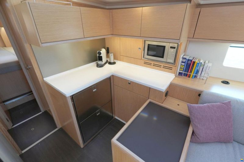 Bavaria Cruiser 57 Style