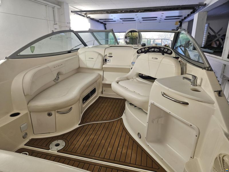 Maxum 2500 SE