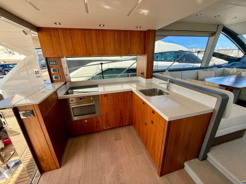 Sunseeker Manhattan 52