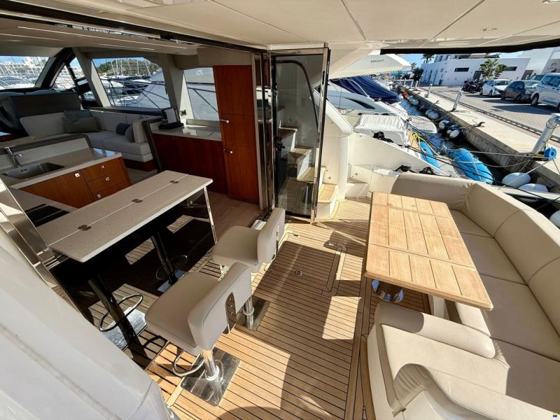 Sunseeker Manhattan 52