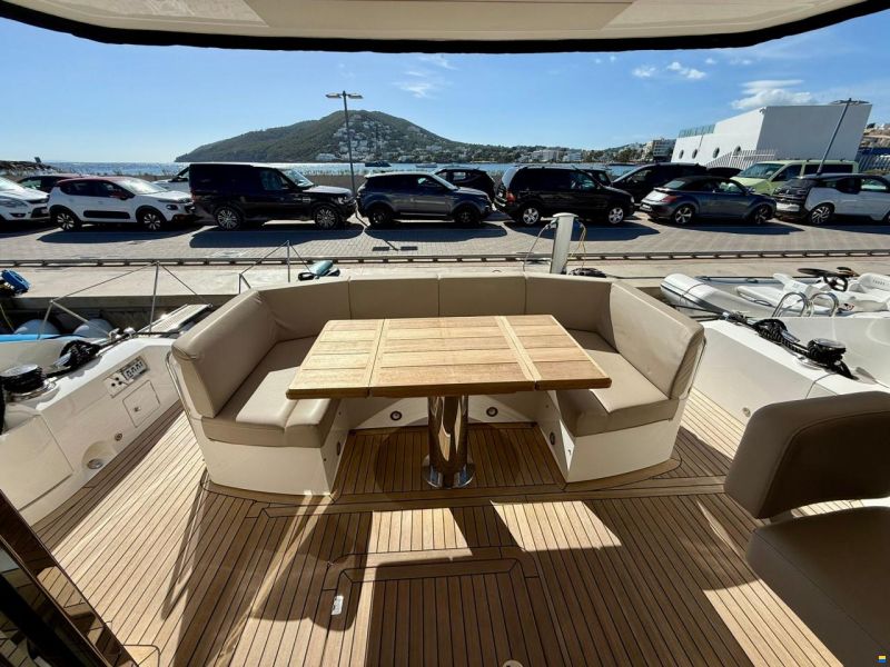Sunseeker Manhattan 52