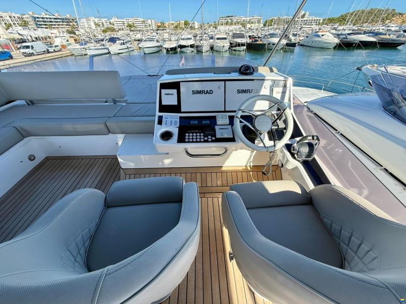 Sunseeker Manhattan 52