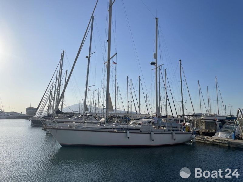 Amel Super Maramu 53