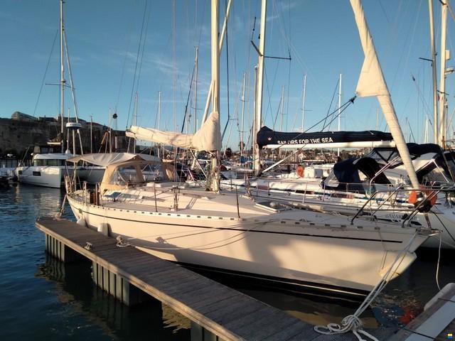 Beneteau First 38