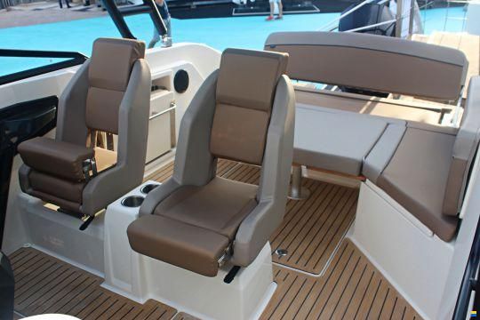 Quicksilver Activ 675 Bowrider