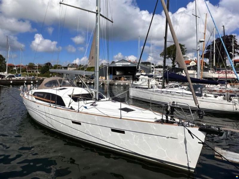 Wauquiez Pilot Saloon 48