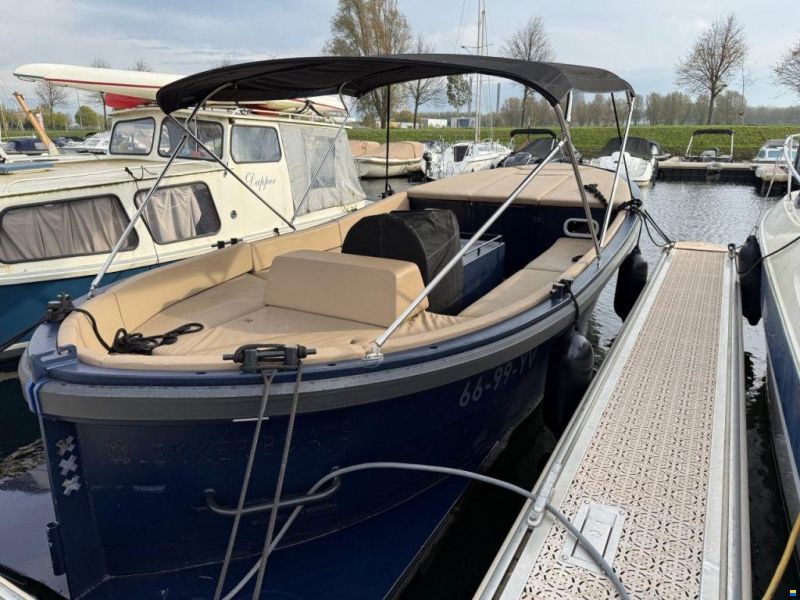 Damsko 750 Cabin