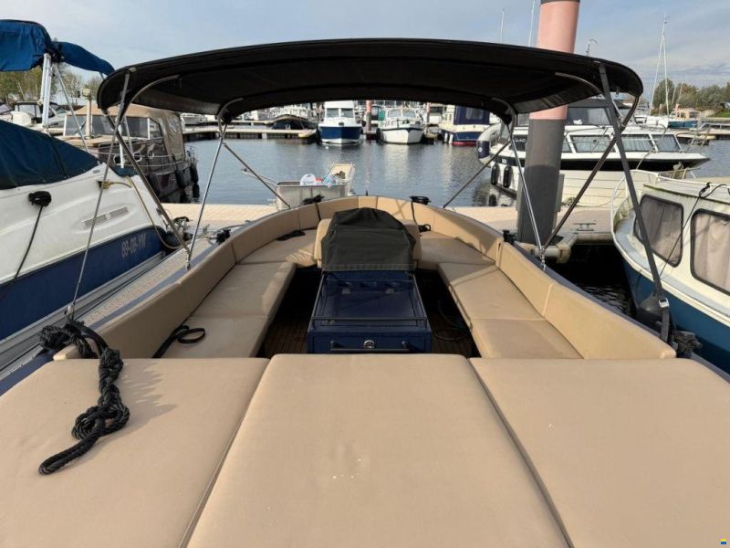 Damsko 750 Cabin