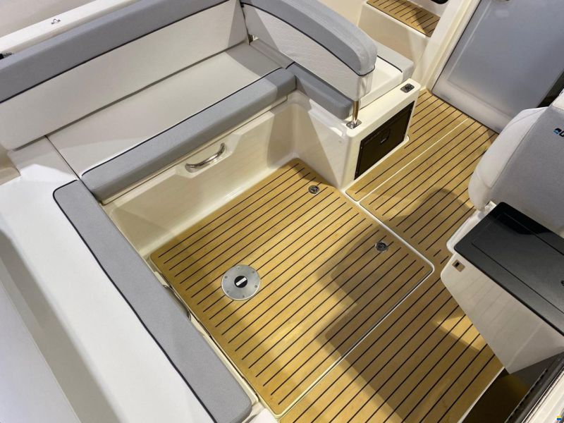 Quicksilver ACTIV 675 CRUISER