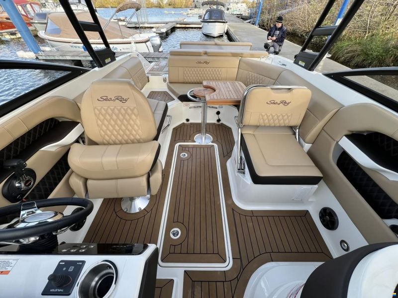 Sea Ray 250 SLX Europe