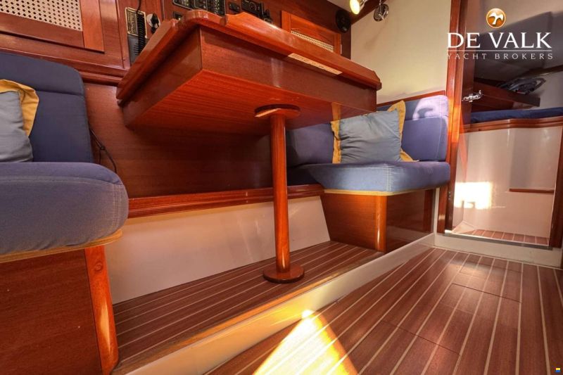 Hanse 371