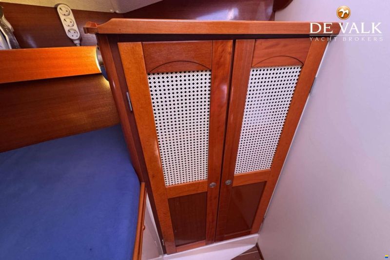 Hanse 371