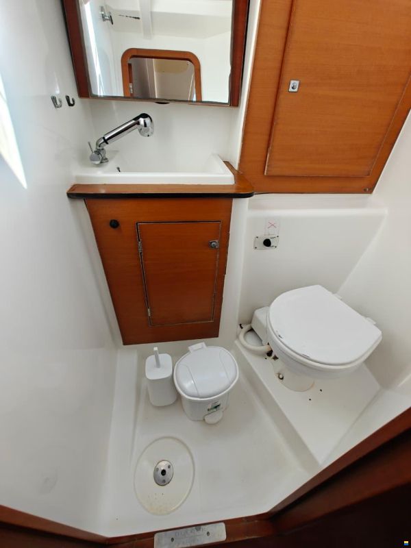Dufour 382