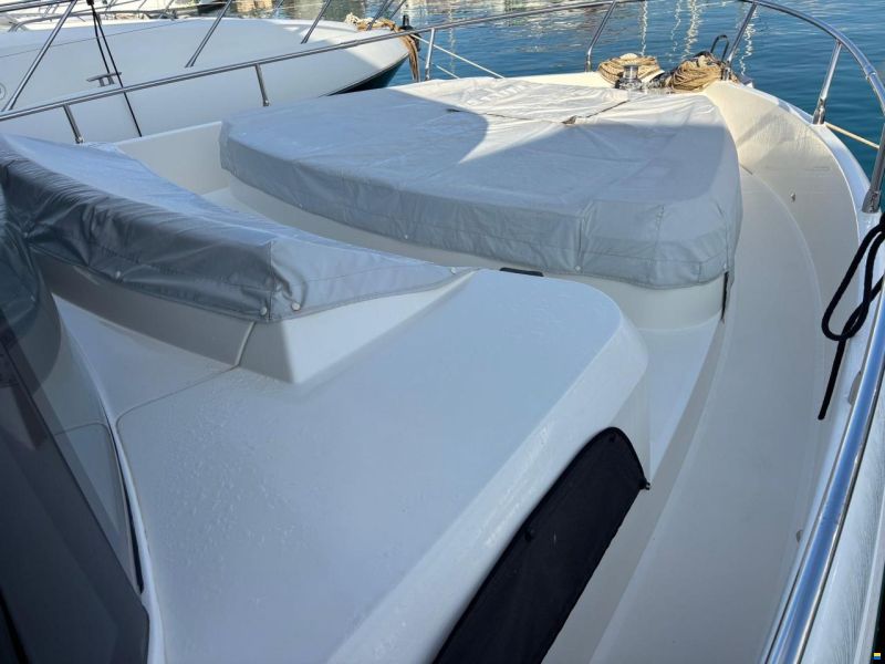 Absolute Navetta 52