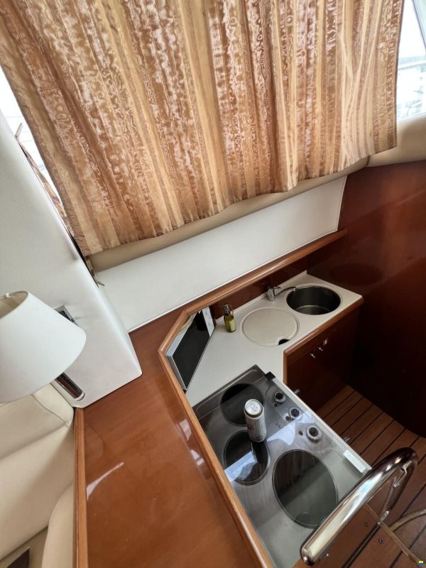 Jeanneau Prestige 36 Fly