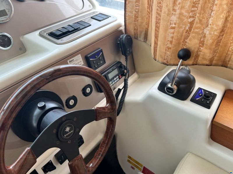 Jeanneau Prestige 36 Fly