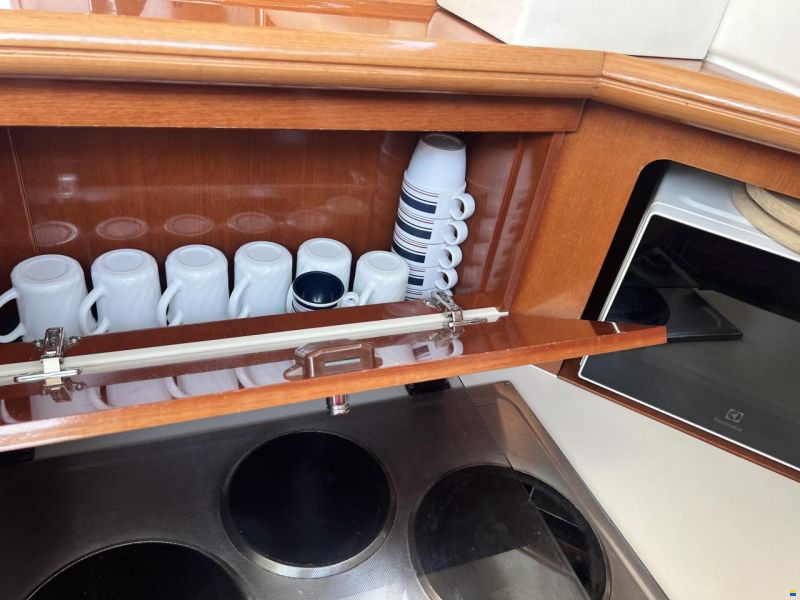 Jeanneau Prestige 36 Fly