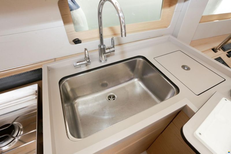 Beneteau Oceanis 51.1