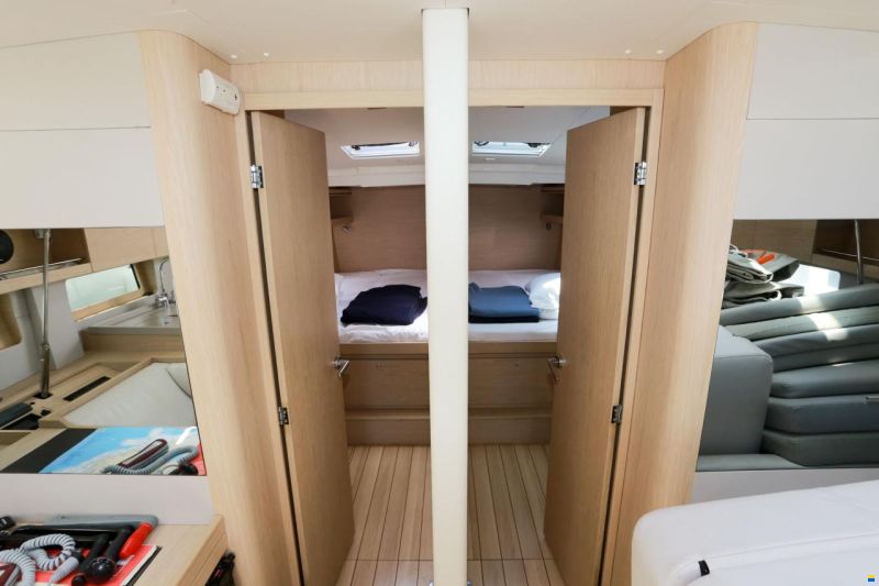 Beneteau Oceanis 51.1