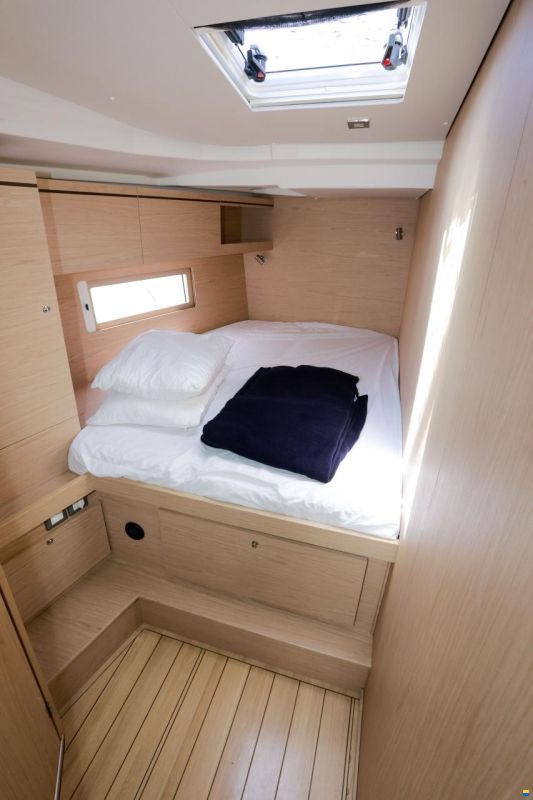 Beneteau Oceanis 51.1