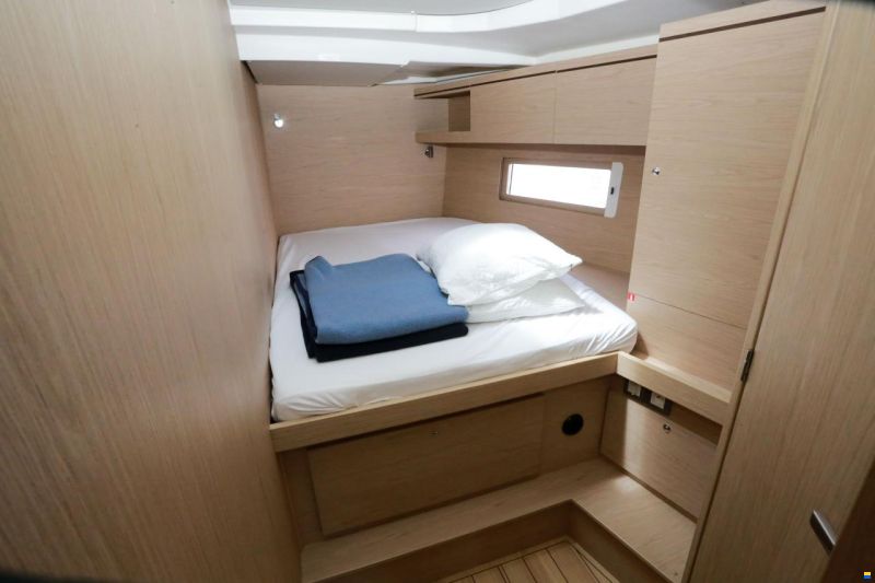 Beneteau Oceanis 51.1
