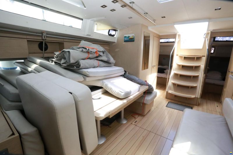 Beneteau Oceanis 51.1