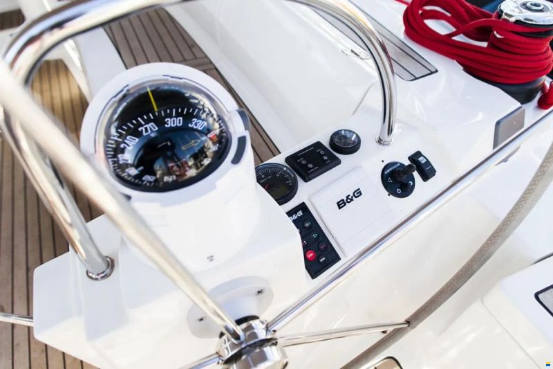 Delphia 47