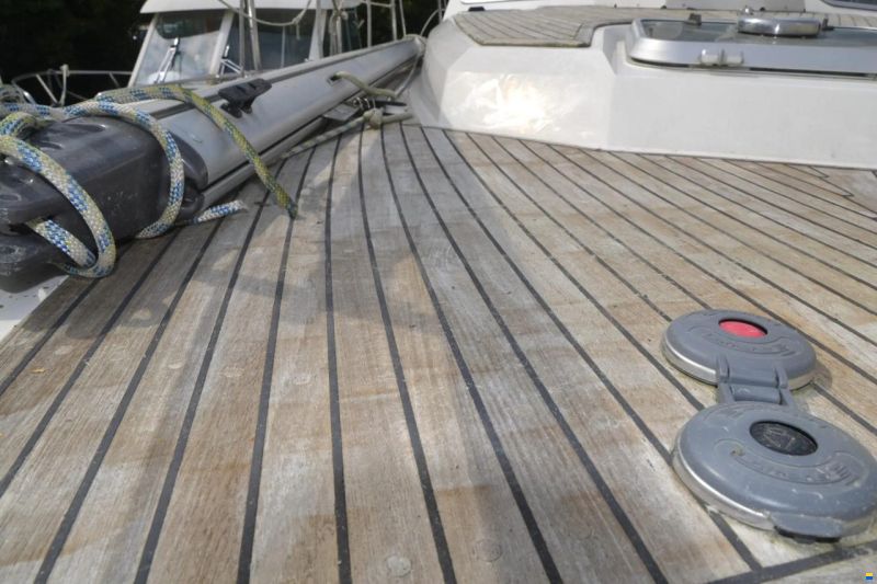 Nauticat 32