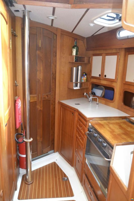 Nauticat 32