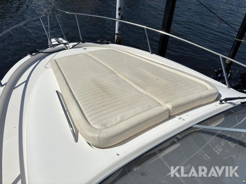 Jeanneau 805 Leader