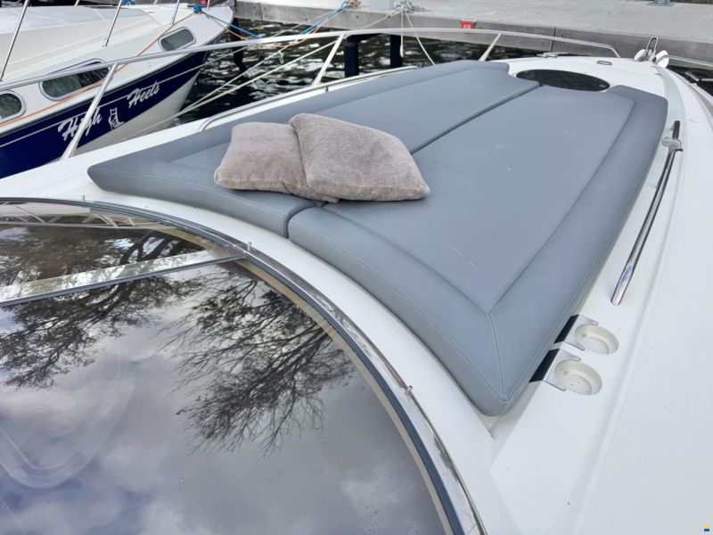 Sunseeker Superhawk 43 Motoryacht