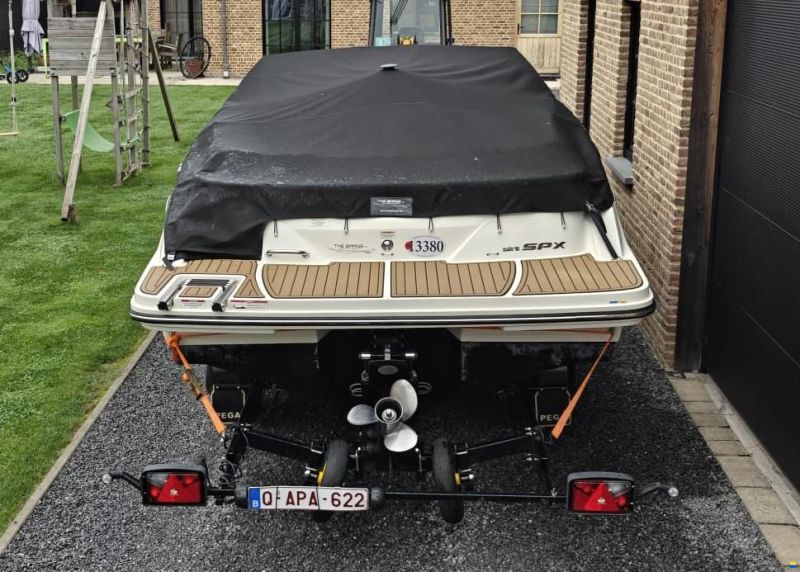 Sea Ray 21 SPX