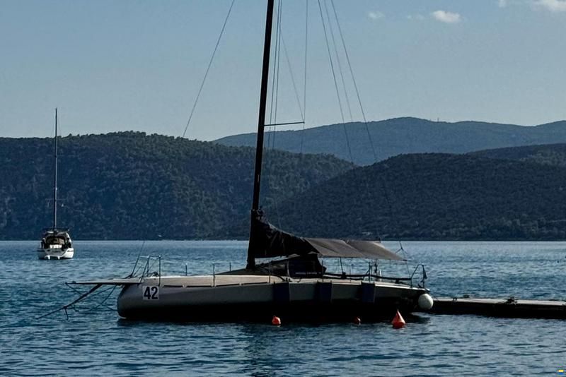Aeolos Composites AP30