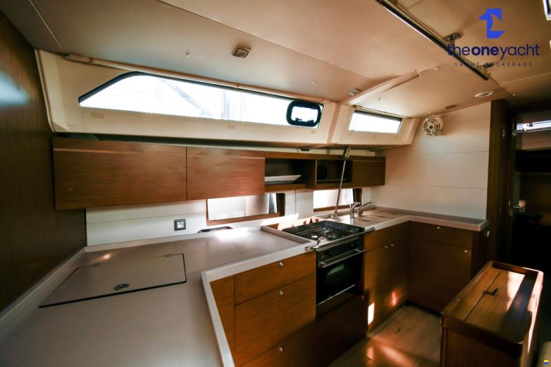 Beneteau Oceanis 46.1