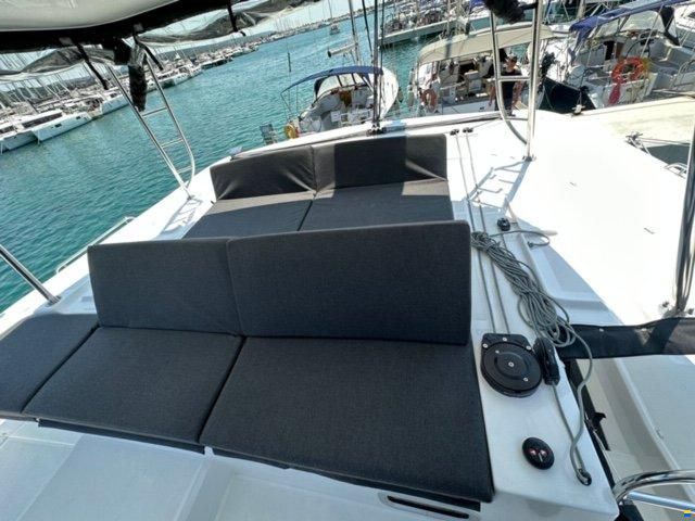 Lagoon 46
