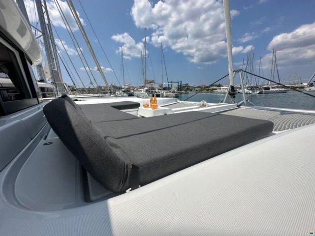 Lagoon 46