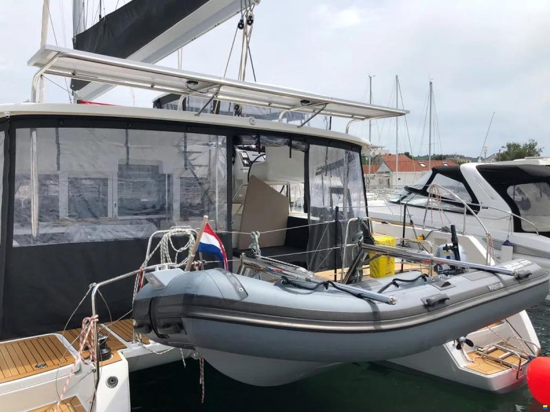 Lagoon 450 S