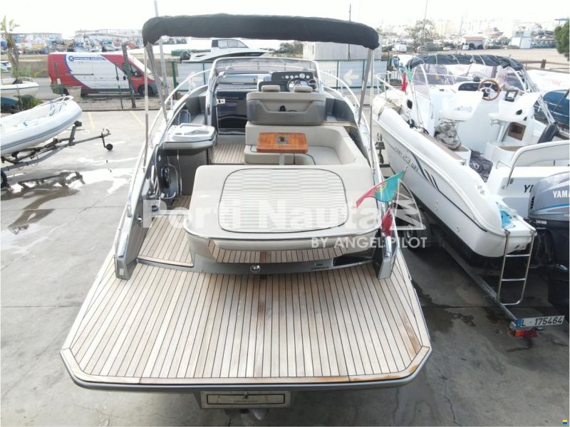 Cranchi Endurance 30