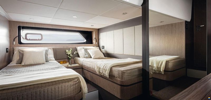 Azimut Atlantis 43