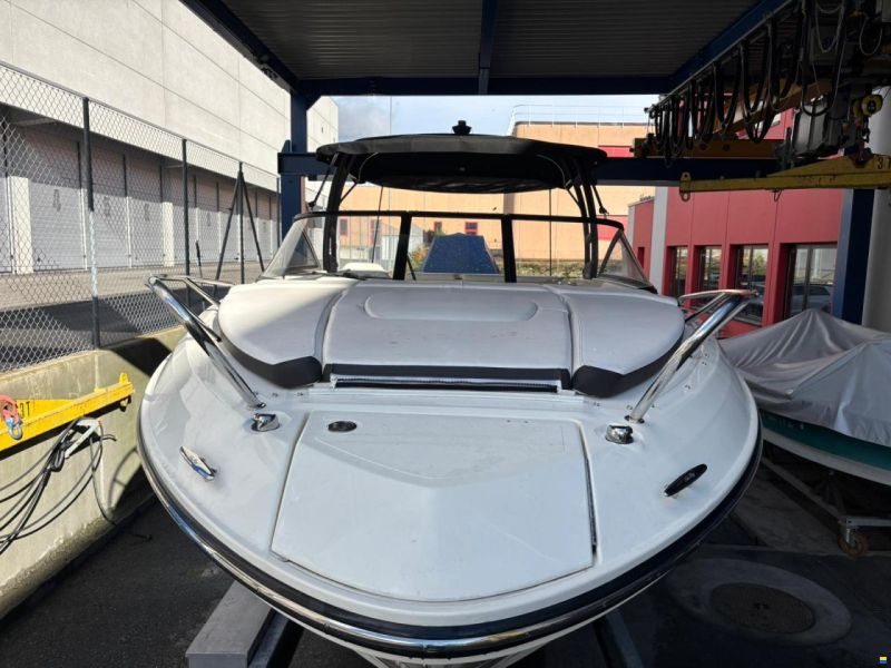 Sea Ray SSE 25E