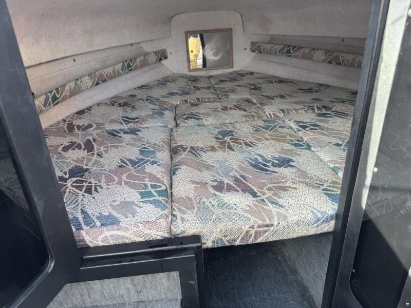 Thompson Carrera 2200