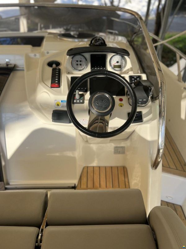 Cranchi ENDURANCE 30