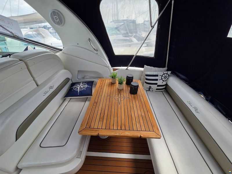 Sea Ray 335 Sundancer
