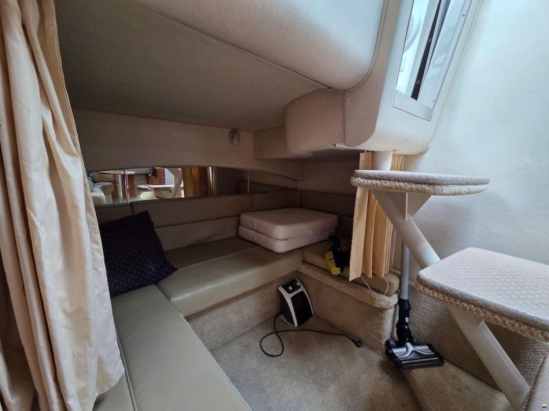 Sea Ray 335 Sundancer