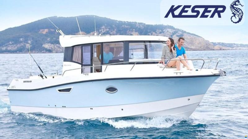 Quicksilver CAPTUR 905 PILOTHOUSE